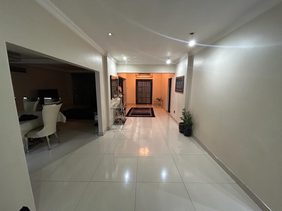 4 Bedroom Property for Sale in Oos Einde North West